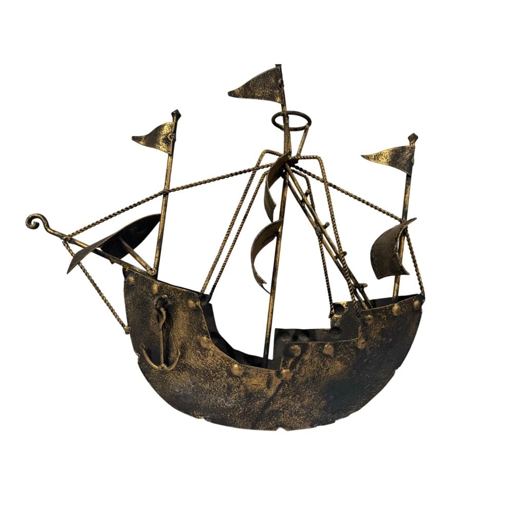 Metal Pirate Tall Ship Clipper Ship Spanish Galleon Sculpture